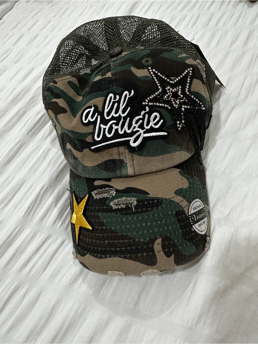 NWT Women’s Hat Camo A Lil Bougie Mesh Baseball Cap Patches Vintage KBETHOS